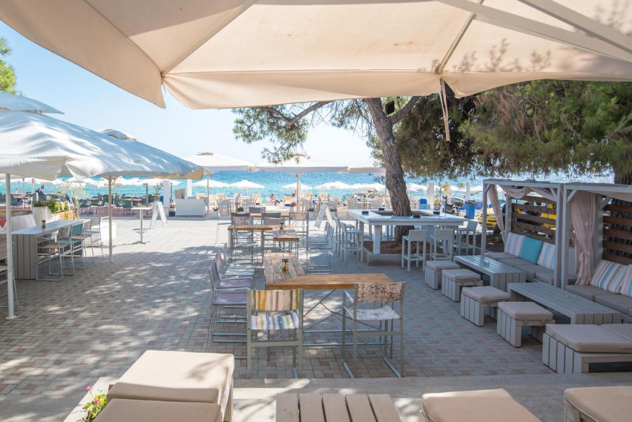 Vertigo Seaside Apartments Nikiti  Dış mekan fotoğraf
