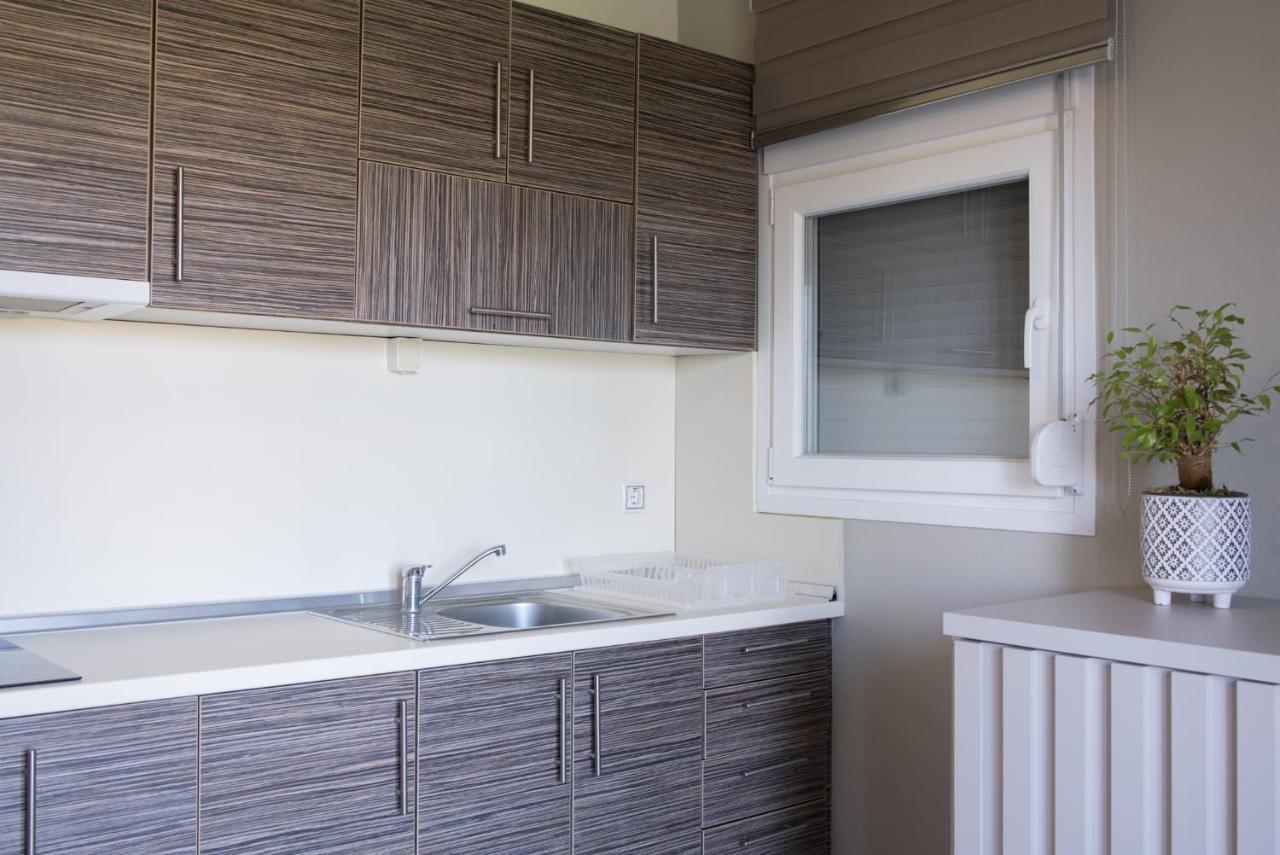 Vertigo Seaside Apartments Nikiti  Dış mekan fotoğraf