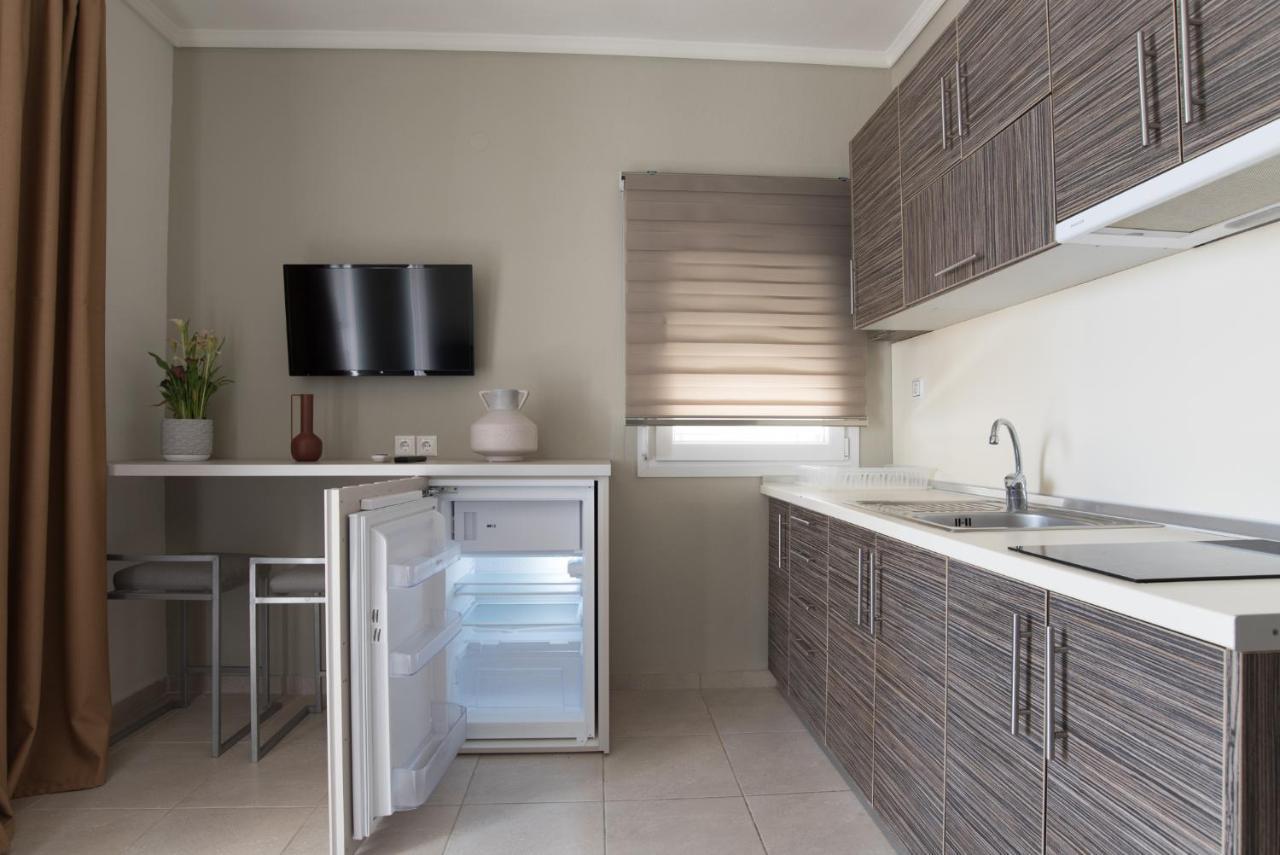 Vertigo Seaside Apartments Nikiti  Dış mekan fotoğraf