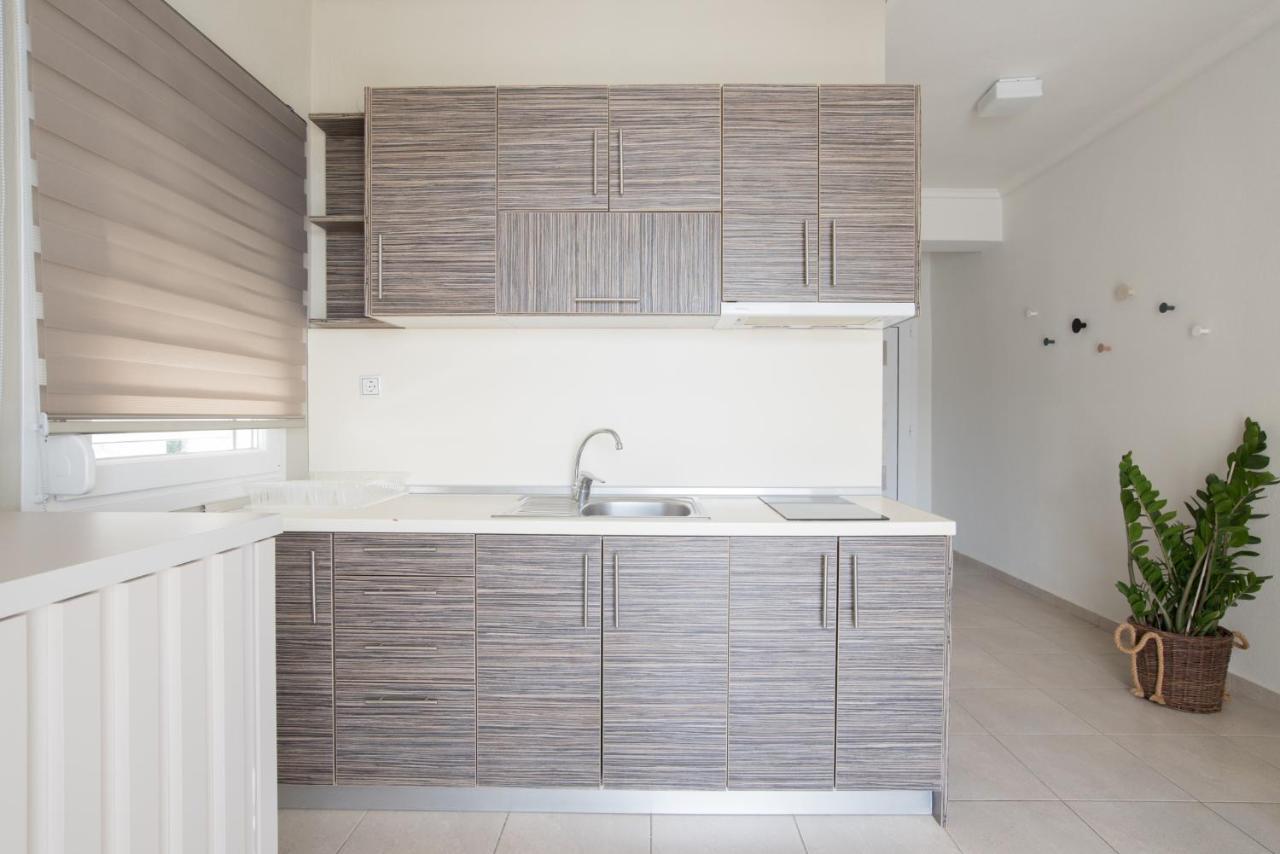 Vertigo Seaside Apartments Nikiti  Dış mekan fotoğraf